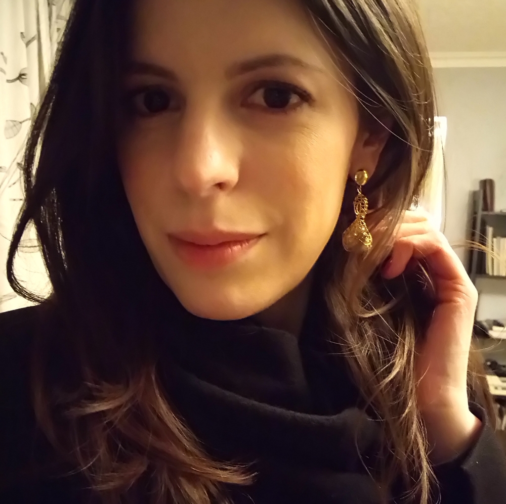 Meet your Posher, Monica